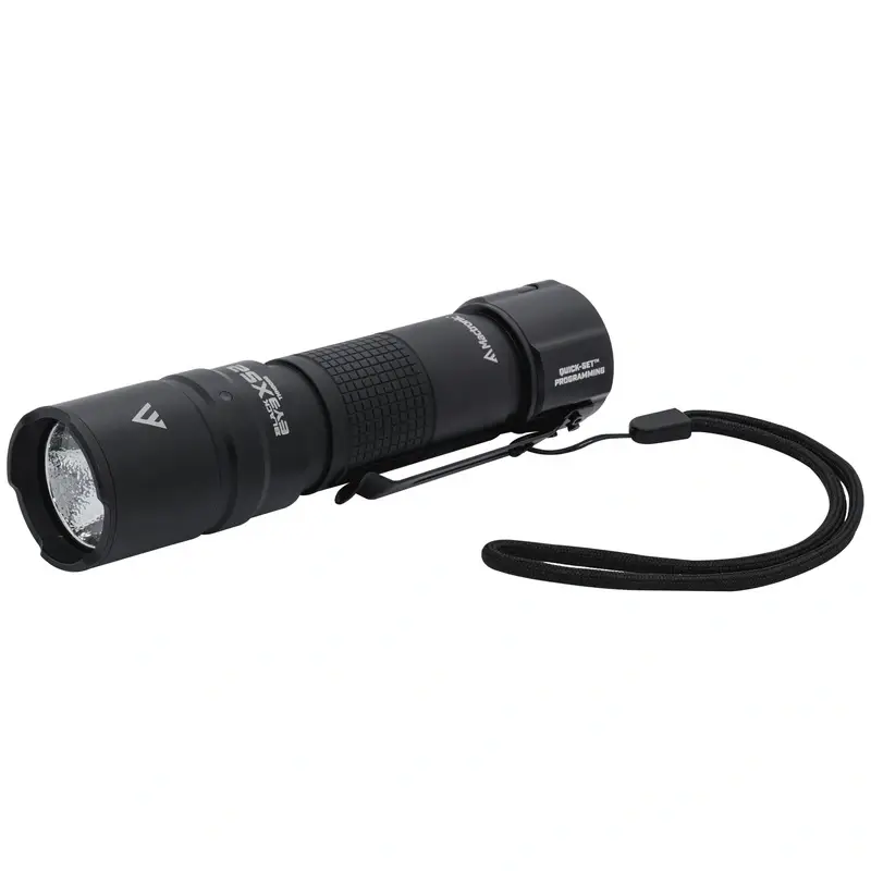 Latarka Ręczna Black Eye X52 Mactronic (THH0080) Popularny