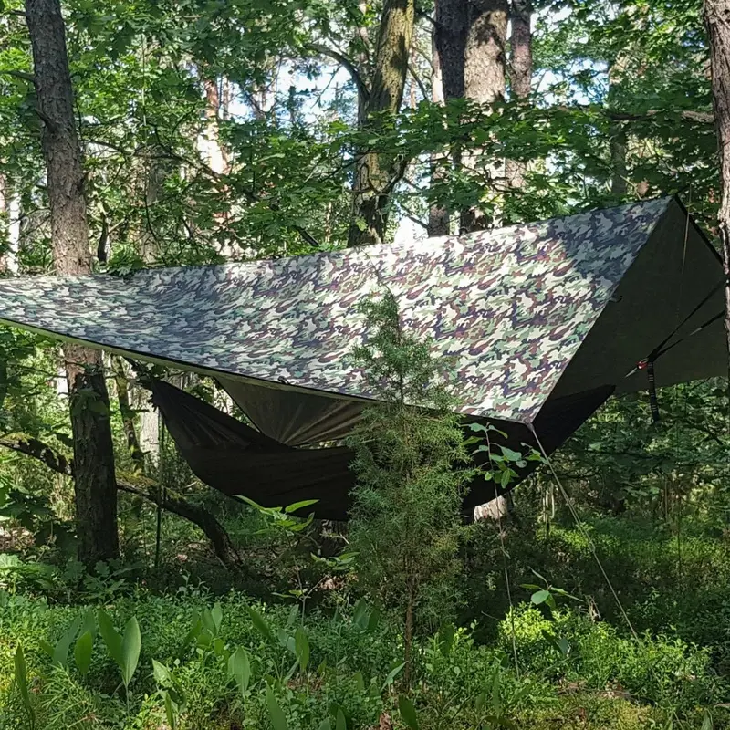 Premium Płachta Wodoodporna Ratownicza Z Warstwą Termoizolacyjną Thermo-Tarp 3 x 3m Bushmen Camo (BU THTARP 3x3)