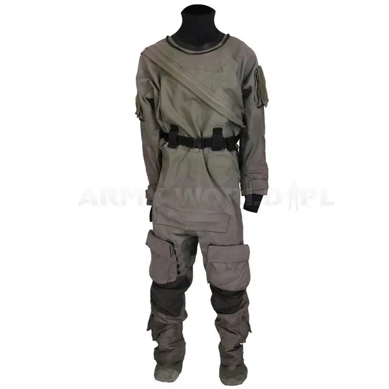 Suchy Sztormiak Wojskowy TYPHOON Gore-tex 130310 Oryginał Demobil II Gatunek Wysoka jakość
