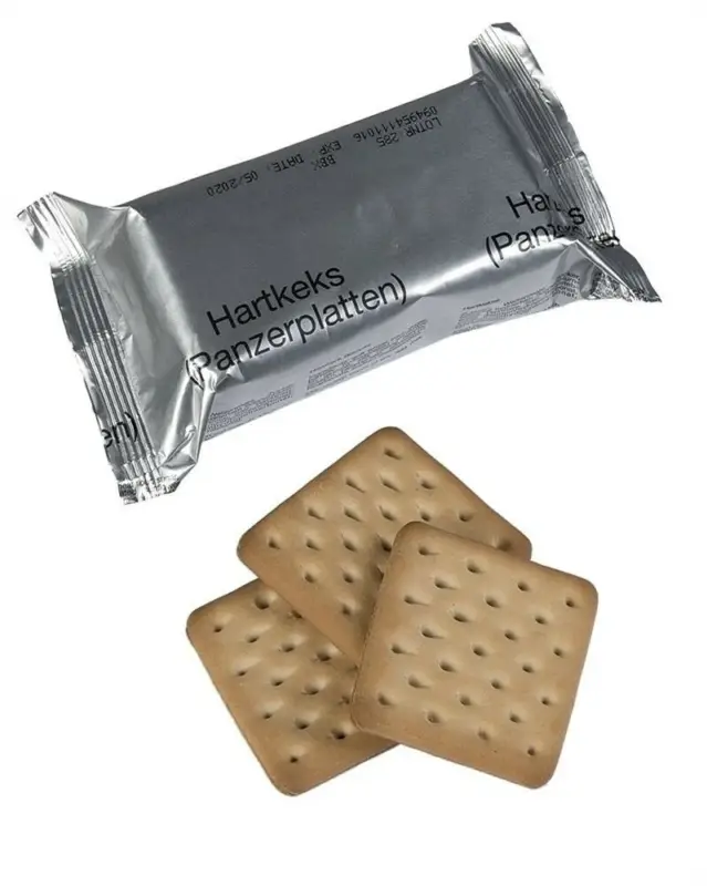 Promocja Oryginalny pakiet żywnościowy armii niemieckiej herbatniki na zewnątrz 125 g NATO MRE Crackers