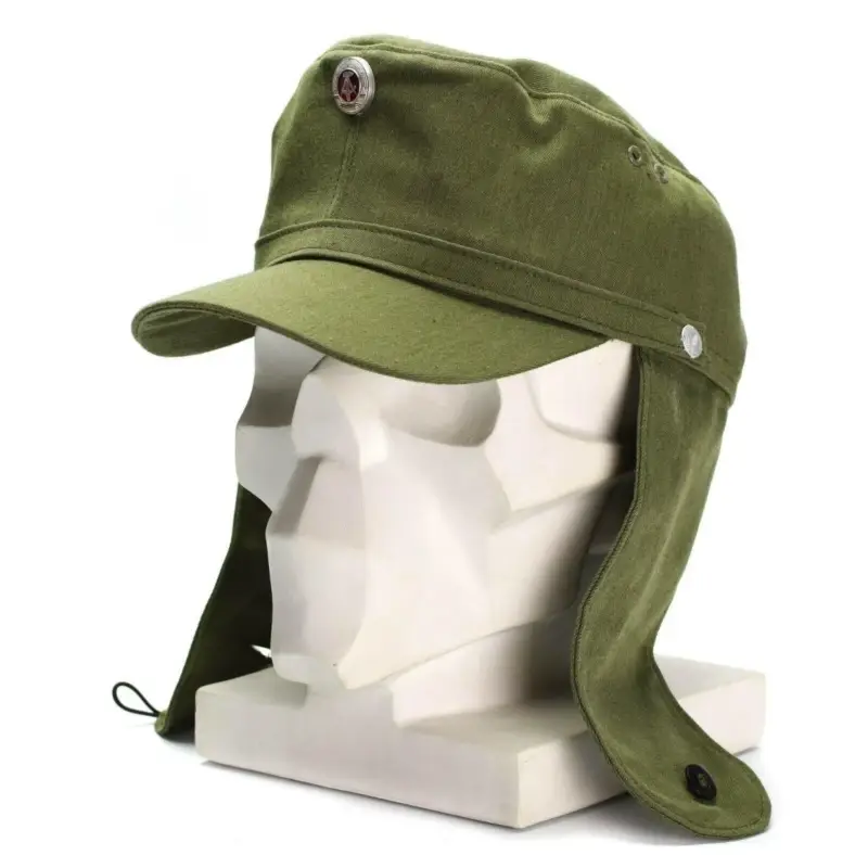 Dodaj do koszyka Oryginalne wschodnie niemieckie armia armii earflaps cap m-43 w stylu hat w metalowy odznaka