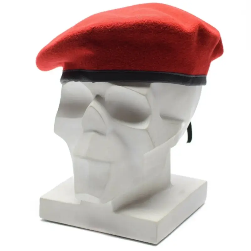 Oferta Oryginalny armia niemieckiej koralowca czerwona beret command command cape wełna nowa nowa