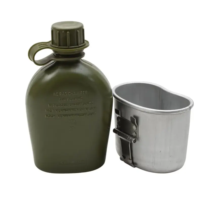 W komplecie oryginalna belgijska manierka wojskowa 1L z plastikowym kubkiem, aluminiowym kubkiem Oferta limitowana