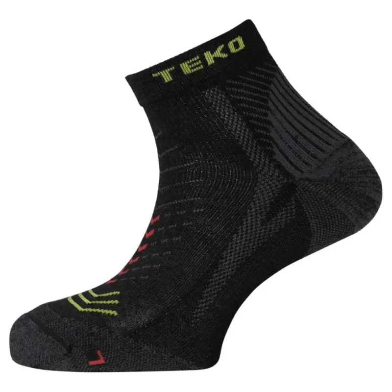 Obniżka ceny Skarpety biegowe TEKO Eco Run Enduro Light Half Cushion Black