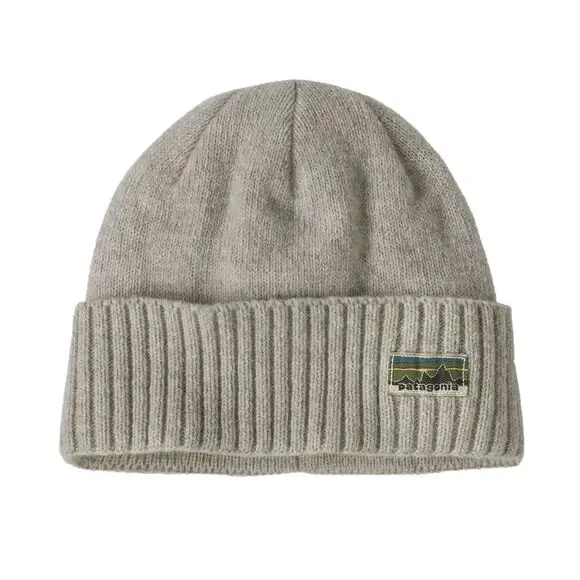 Do wyczerpania zapasów Czapka Patagonia Brodeo Beanie OG Legacy Label Crisp Grey