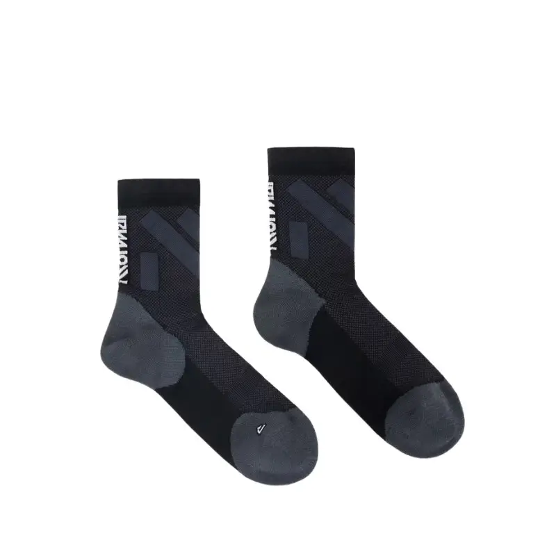 Oferta Skarpety do biegania NNormal Race Sock Low Cut Black