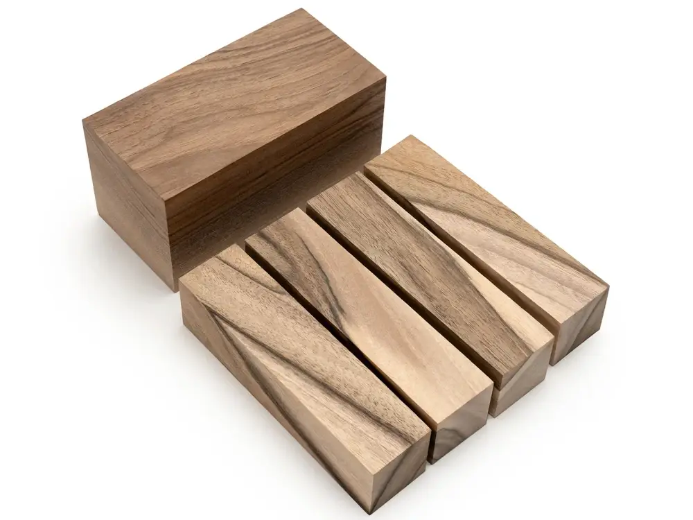 Oferta limitowana Zestaw drewienek do rzeźbienia 5 klocków z drewna orzecha - BeaverCraft BW1 Walnut