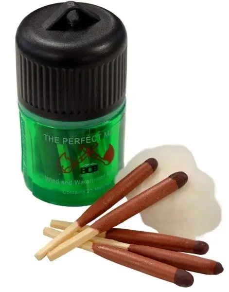 Ostatnie sztuki Zapałki survivalowe - sztormowe - BCB - Wind & Waterproof Matches Pot 25
