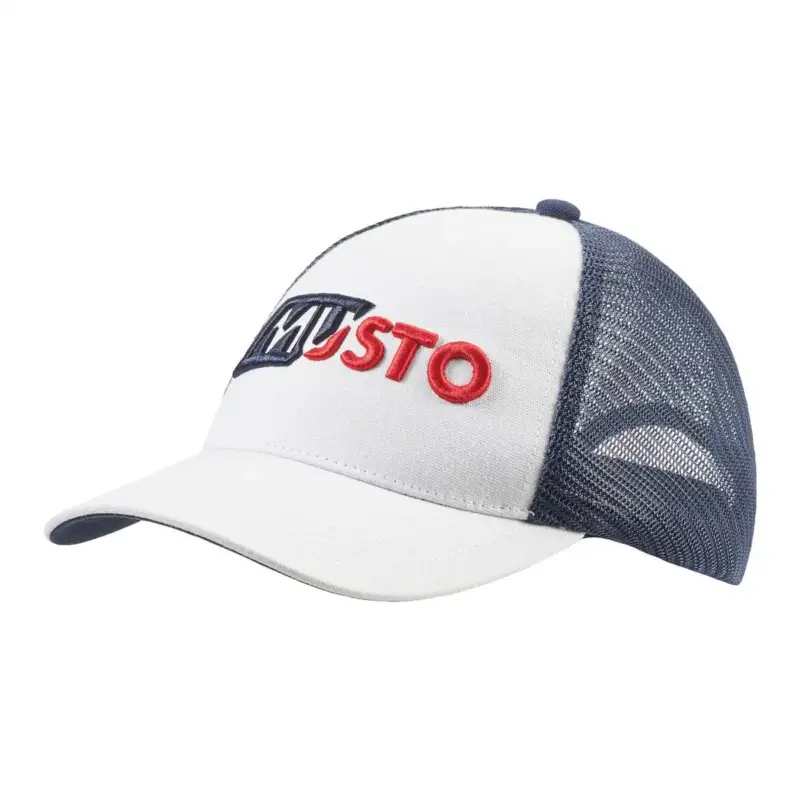 Wyjątkowa oferta Czapka z daszkiem Musto Trucker Cap - White